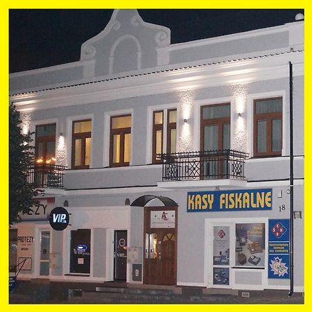 Apartamenty Ostrowiec - Pokoje Goscinne Centrum Ostrowiec Swietokrzyski Exterior photo