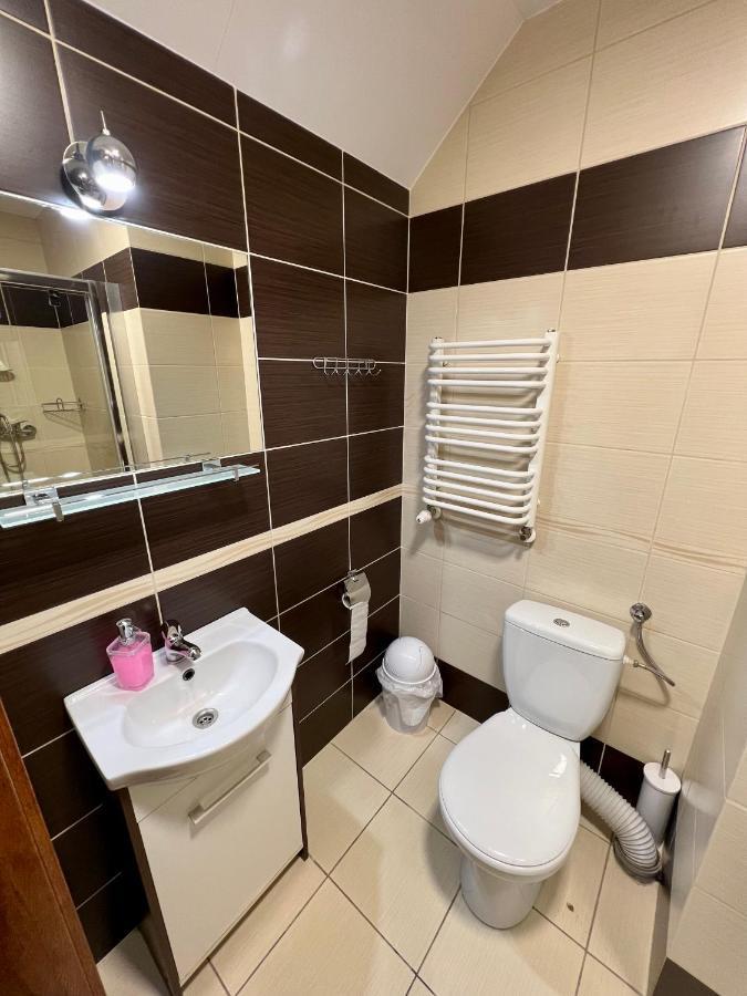 Apartamenty Ostrowiec - Pokoje Goscinne Centrum Ostrowiec Swietokrzyski Exterior photo