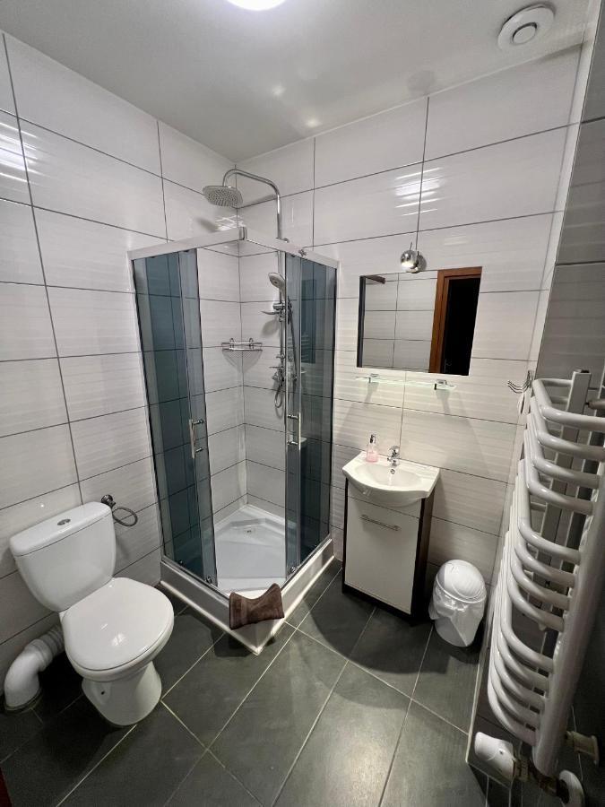 Apartamenty Ostrowiec - Pokoje Goscinne Centrum Ostrowiec Swietokrzyski Exterior photo